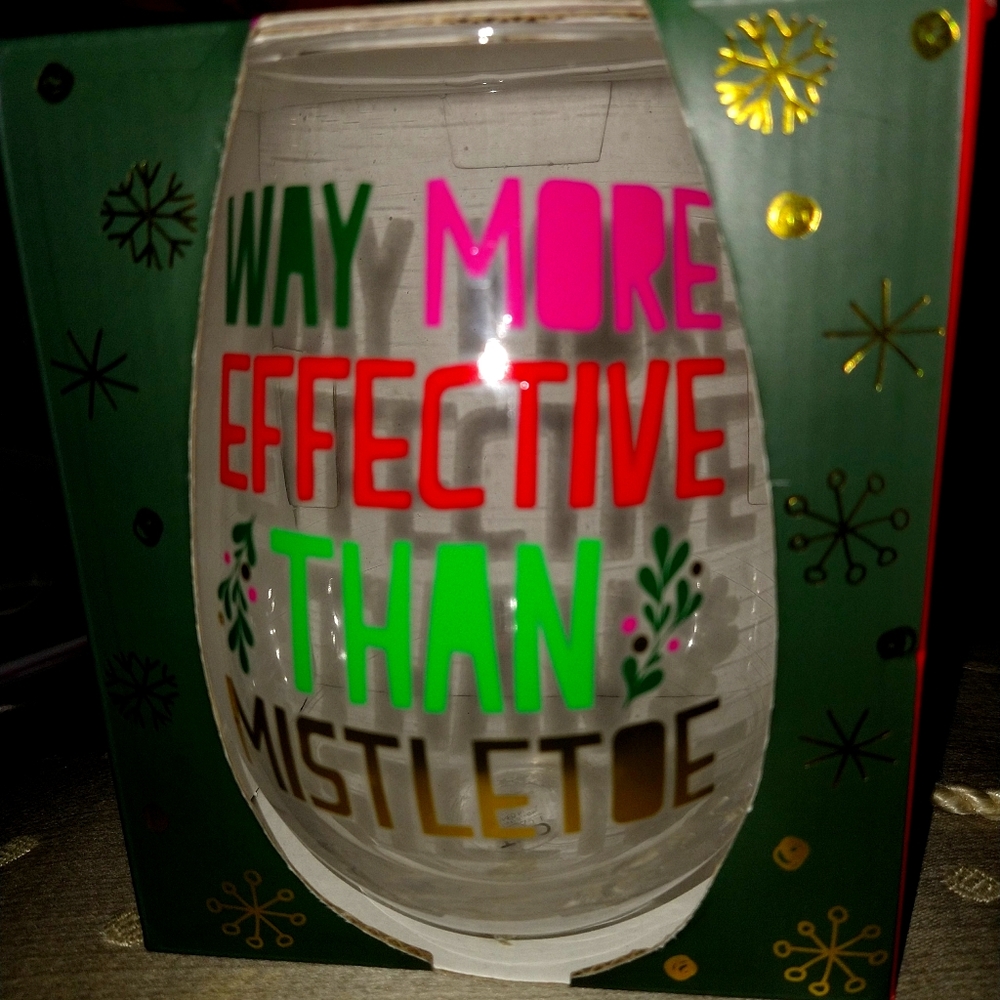 Francesca's oversized stemless Wine Glass 30 oz.